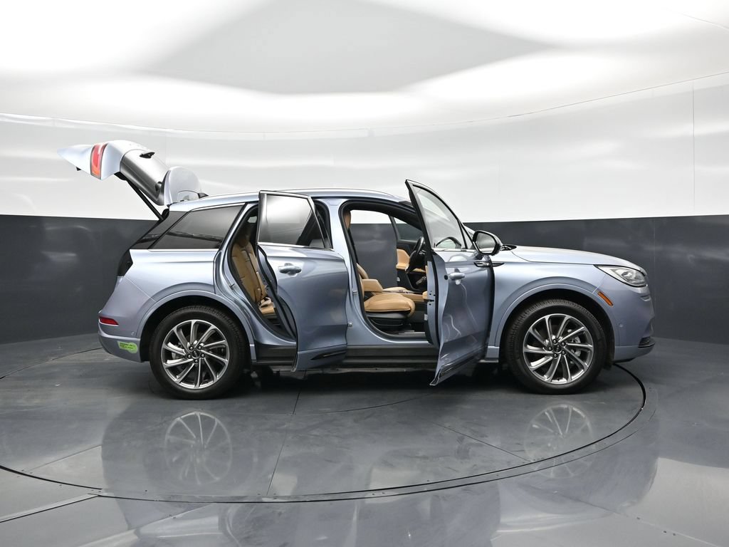 Used 2022 Lincoln Corsair Grand Touring w/ Elements Technology Bundle AWD/4WD image 4