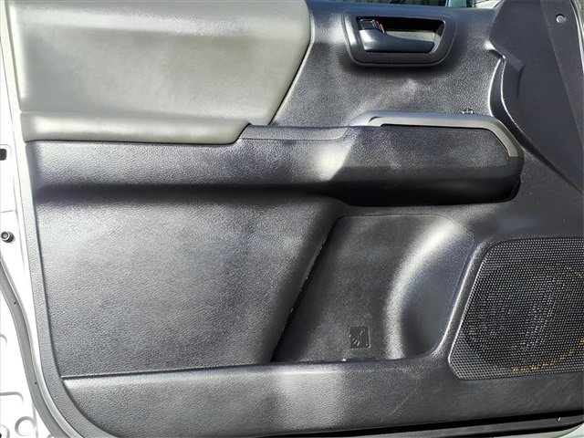Used 2021 Toyota Tacoma SR5 image 10