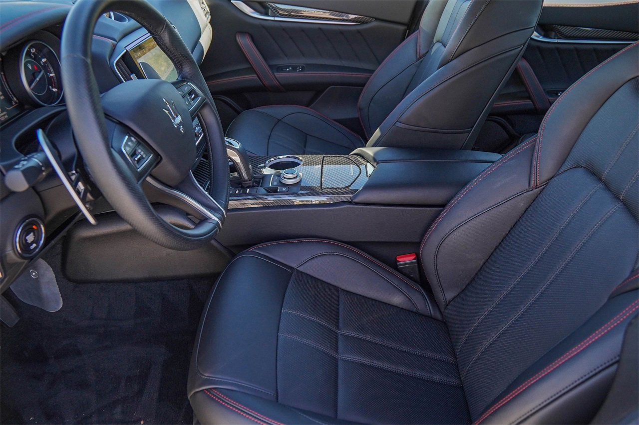 Certified 2024 Maserati Ghibli Modena Q4 image 9