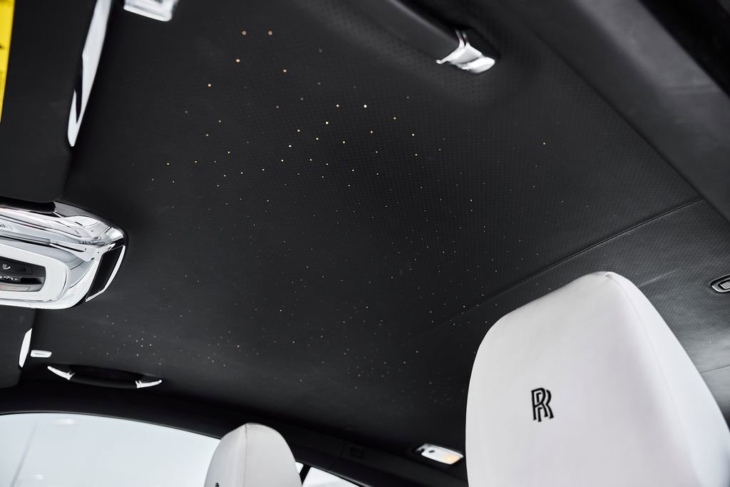Used 2019 Rolls-Royce Wraith RWD image 44