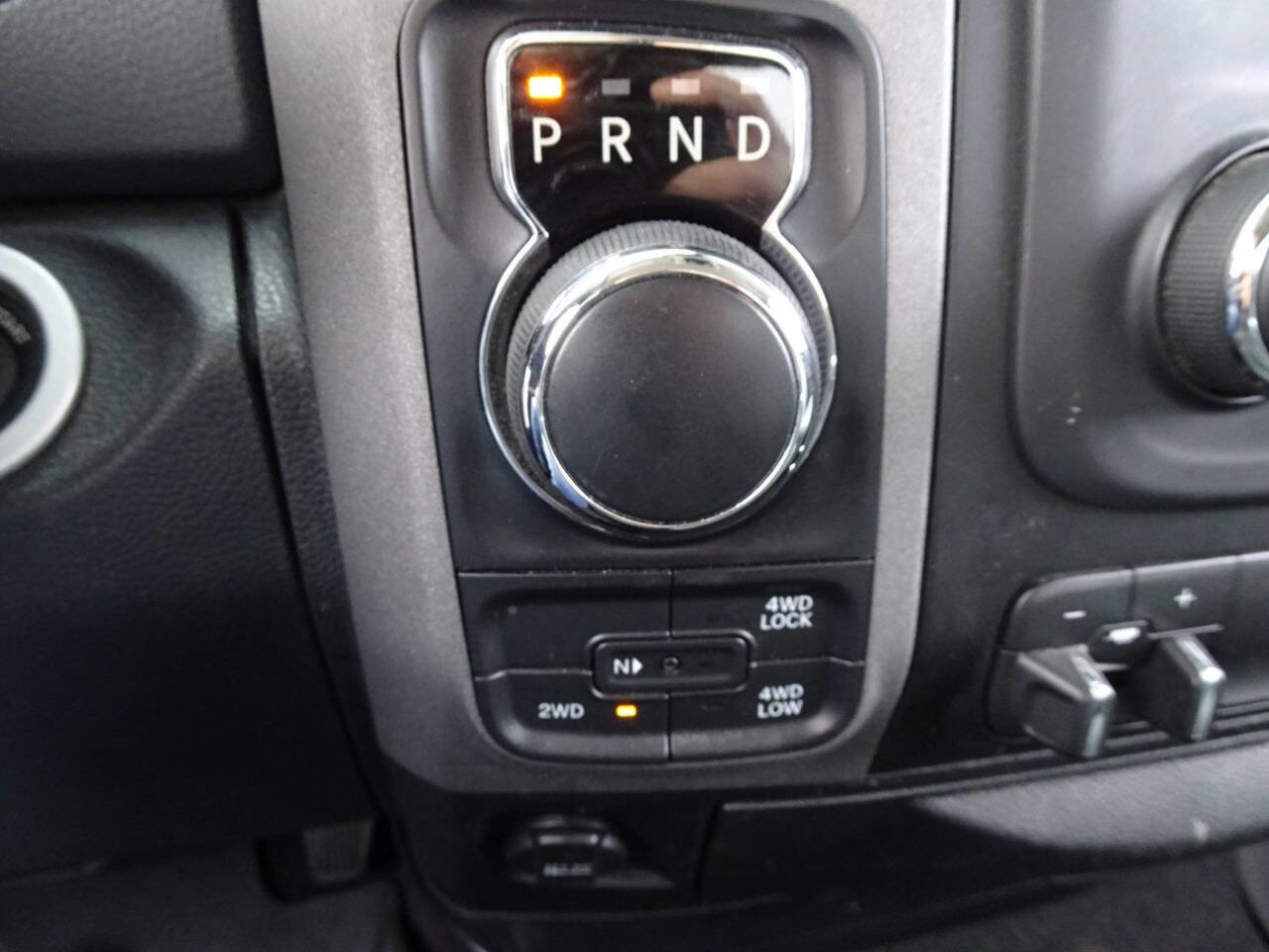 Used 2017 RAM 1500 Express image 24