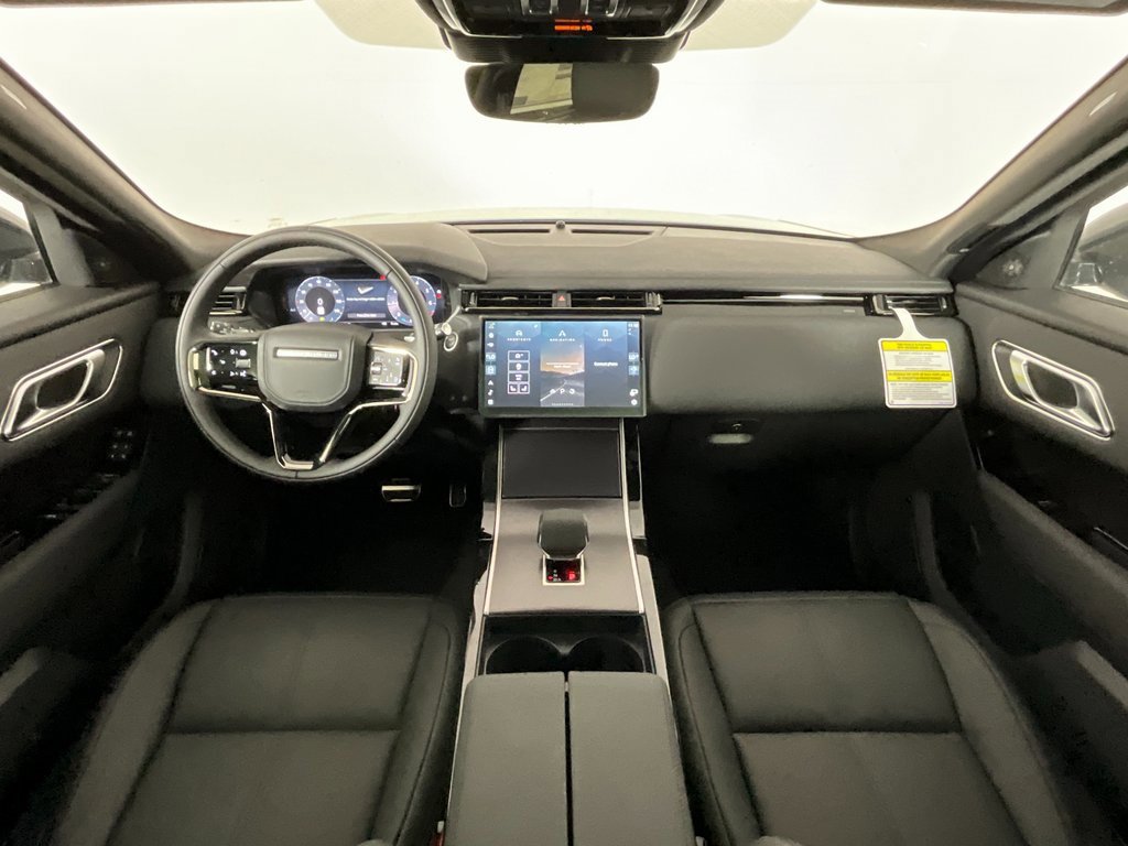 New 2026 Land Rover Range Rover Velar Dynamic SE image 4