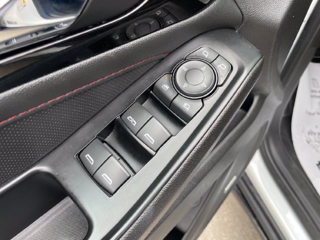Used 2023 Chevrolet Traverse RS AWD/4WD image 21