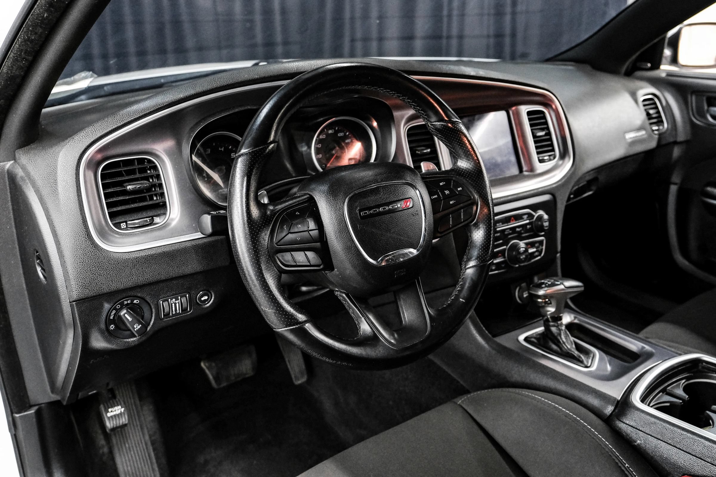 Used 2021 Dodge Charger R/T RWD image 3