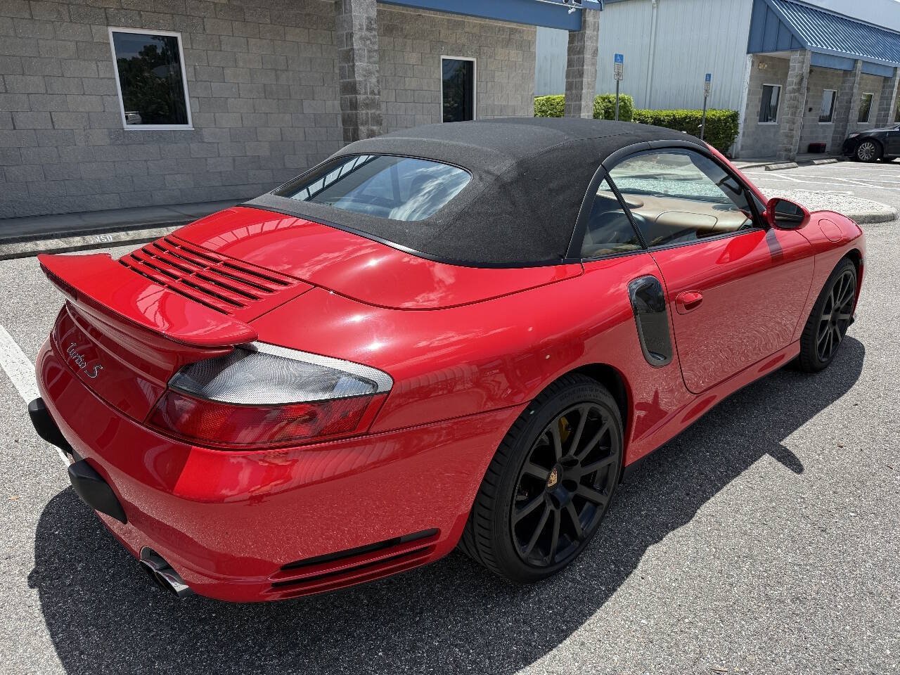 Used 2005 Porsche 911 Turbo S AWD/4WD image 17