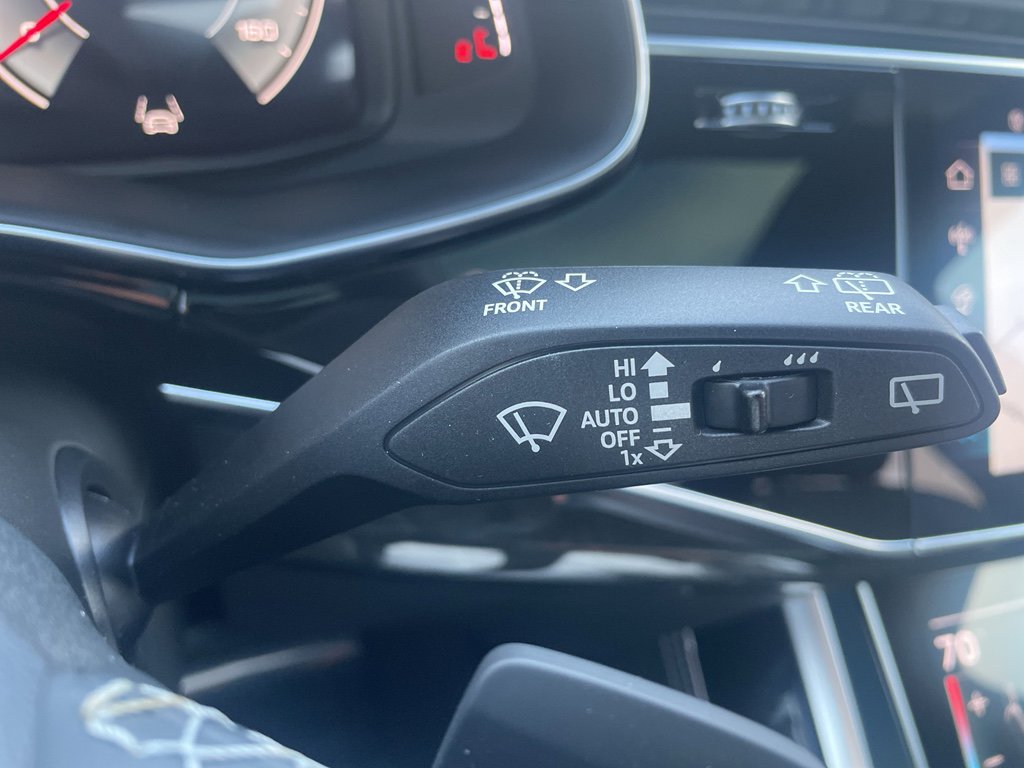 Used 2025 Audi Q7 3.0T Premium Plus image 23