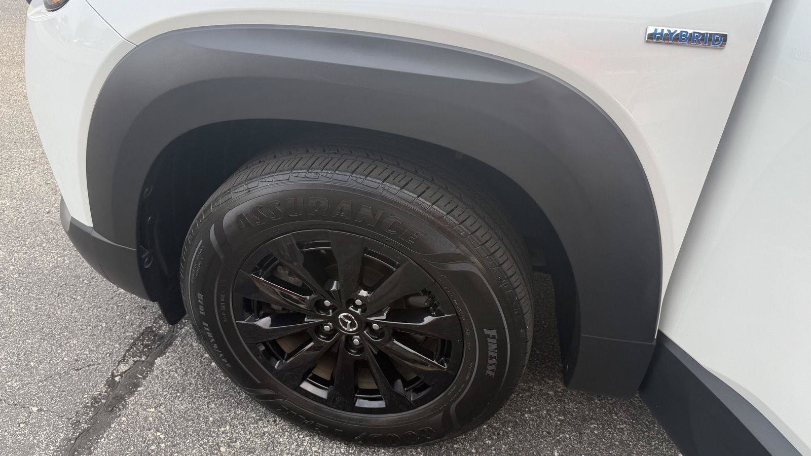 Used 2025 MAZDA CX-50 AWD 2.5 Hybrid w/ Premium Pkg image 18