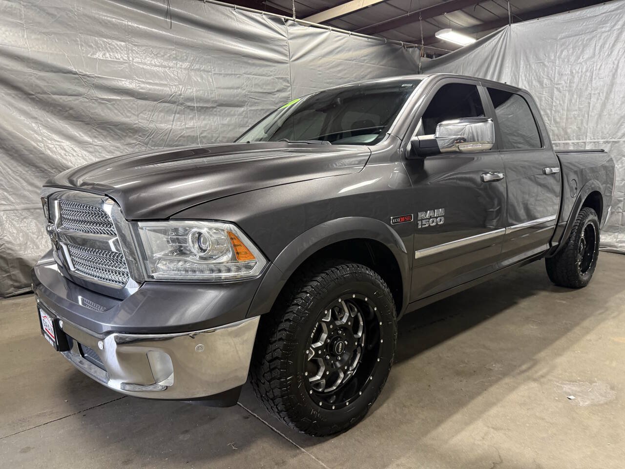 Used 2015 RAM 1500 Limited AWD/4WD image 3