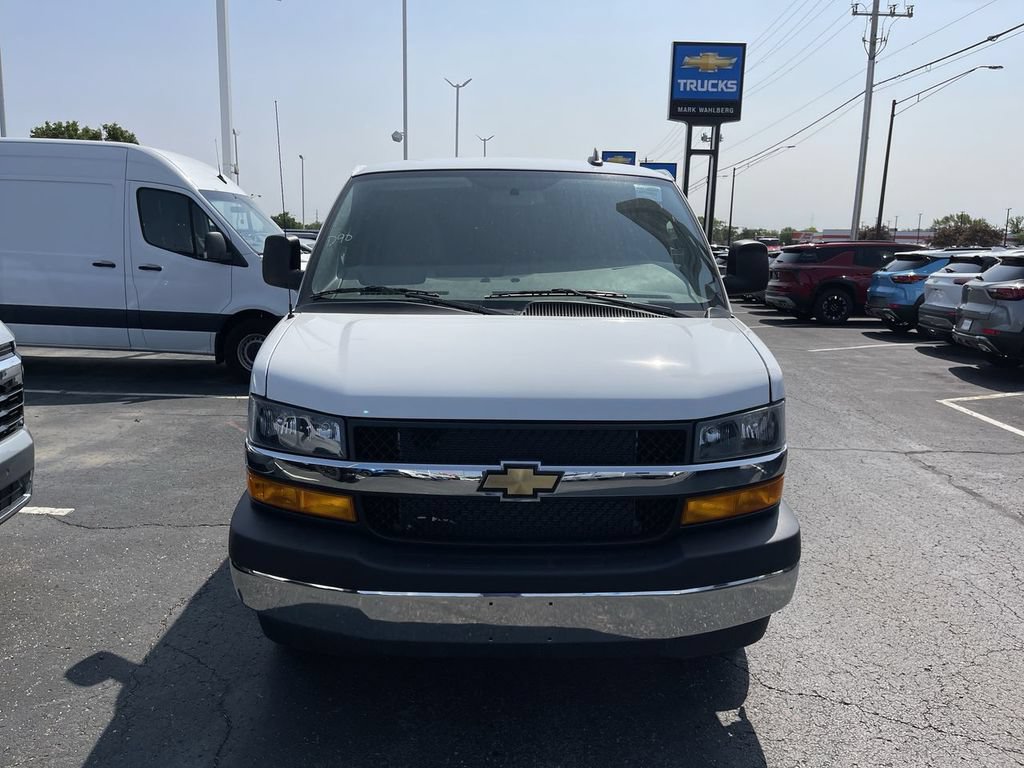 New 2025 Chevrolet Express 3500 Extended w/ Driver Convenience Package RWD image 2