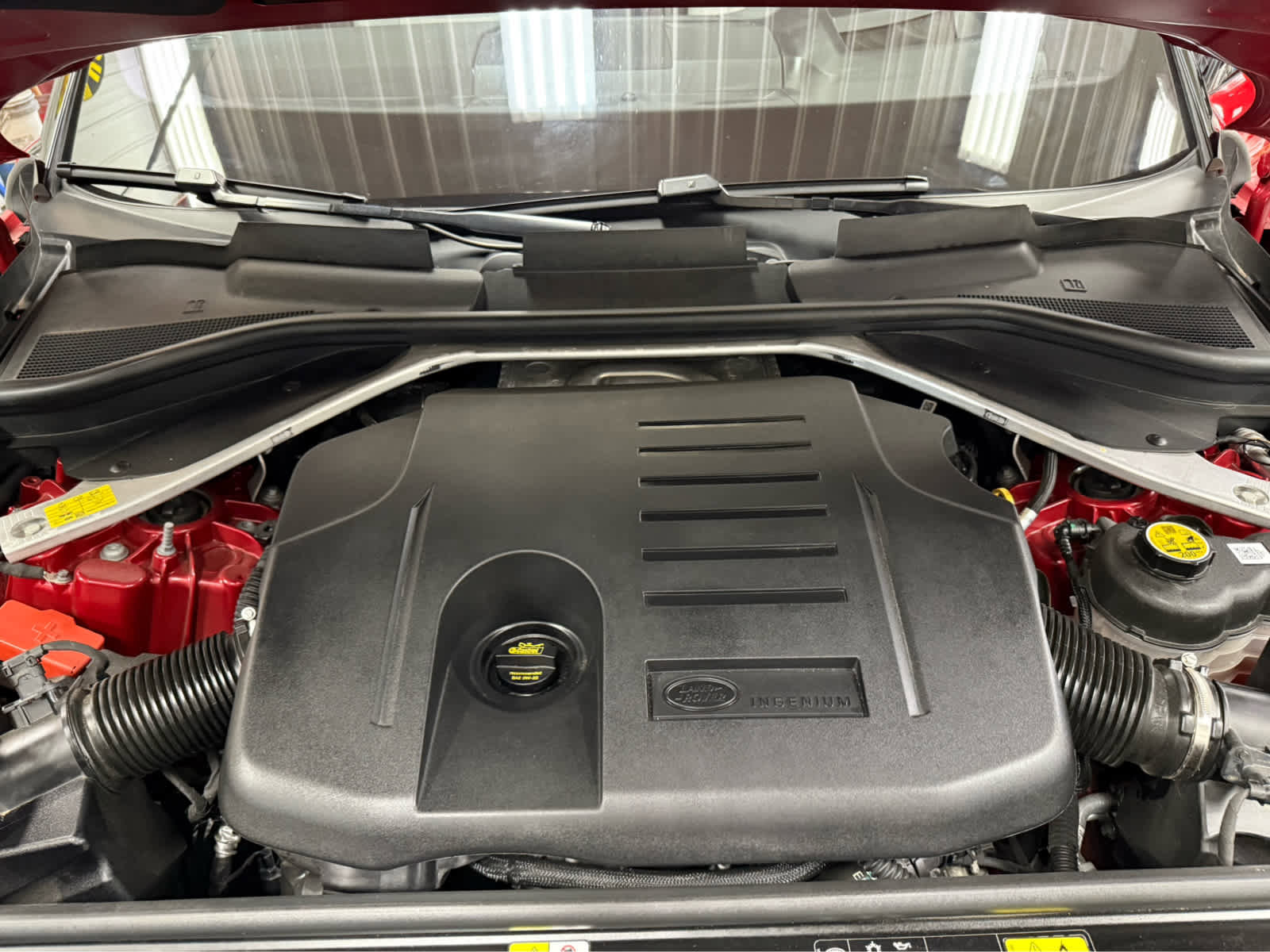 Used 2023 Land Rover Range Rover Sport SE Dynamic image 36