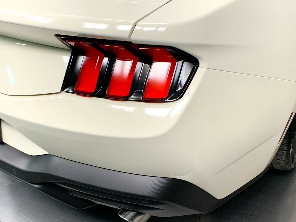 New 2025 Ford Mustang GT Premium w/ 60th Anniversary Package RWD image 36