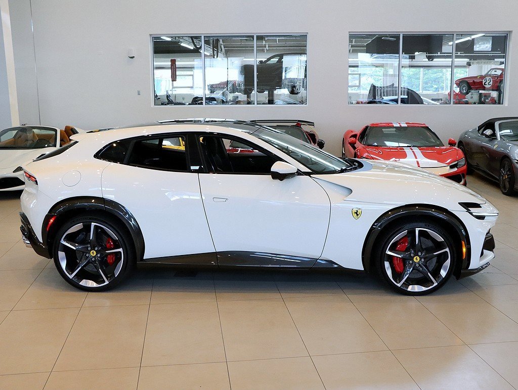 Certified 2024 Ferrari Purosangue image 33