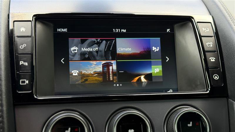 Used 2018 Jaguar F-TYPE Coupe image 29