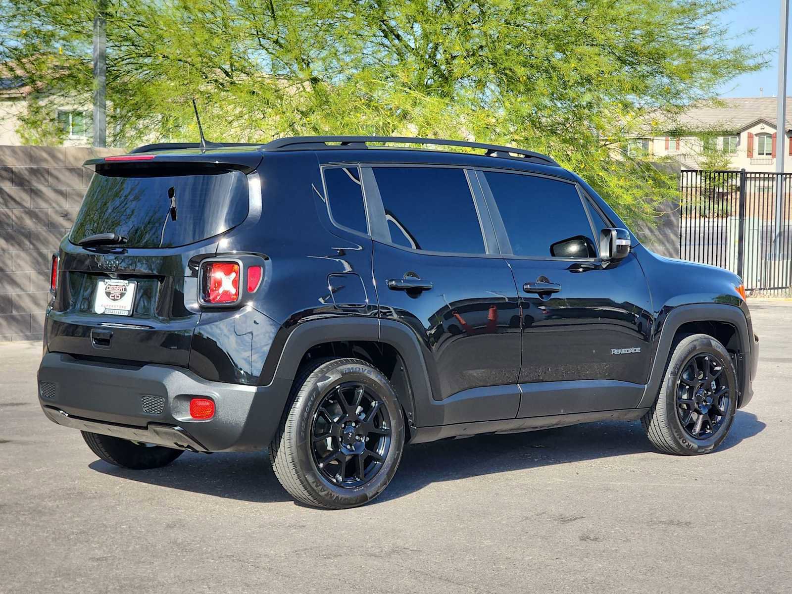 Used 2020 Jeep Renegade Altitude FWD image 9