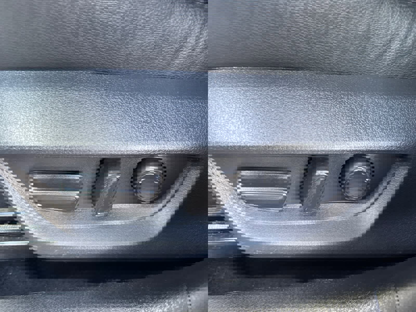 Used 2025 Toyota Camry SE image 15