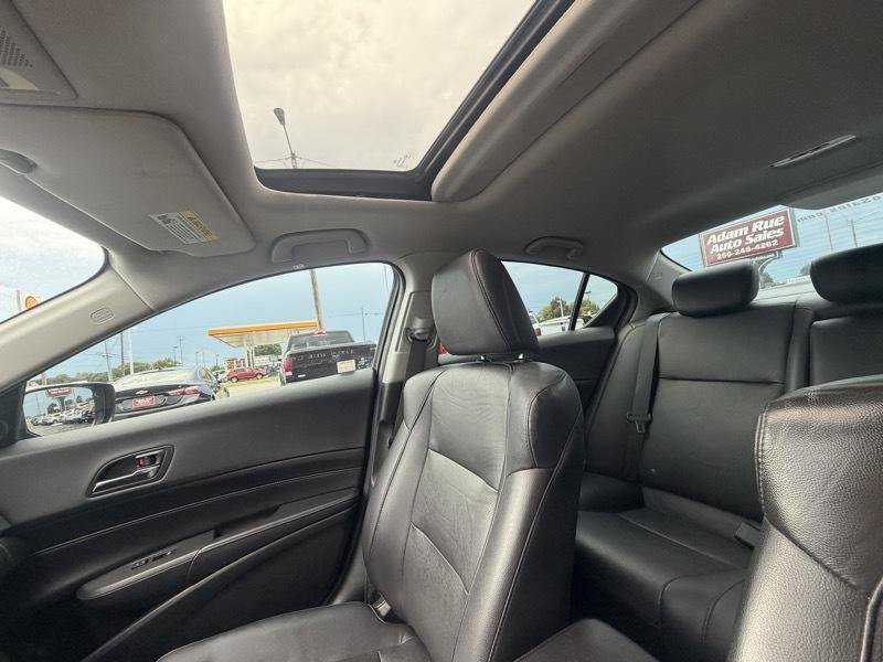 Used 2016 Acura ILX w/ Premium Package FWD image 23