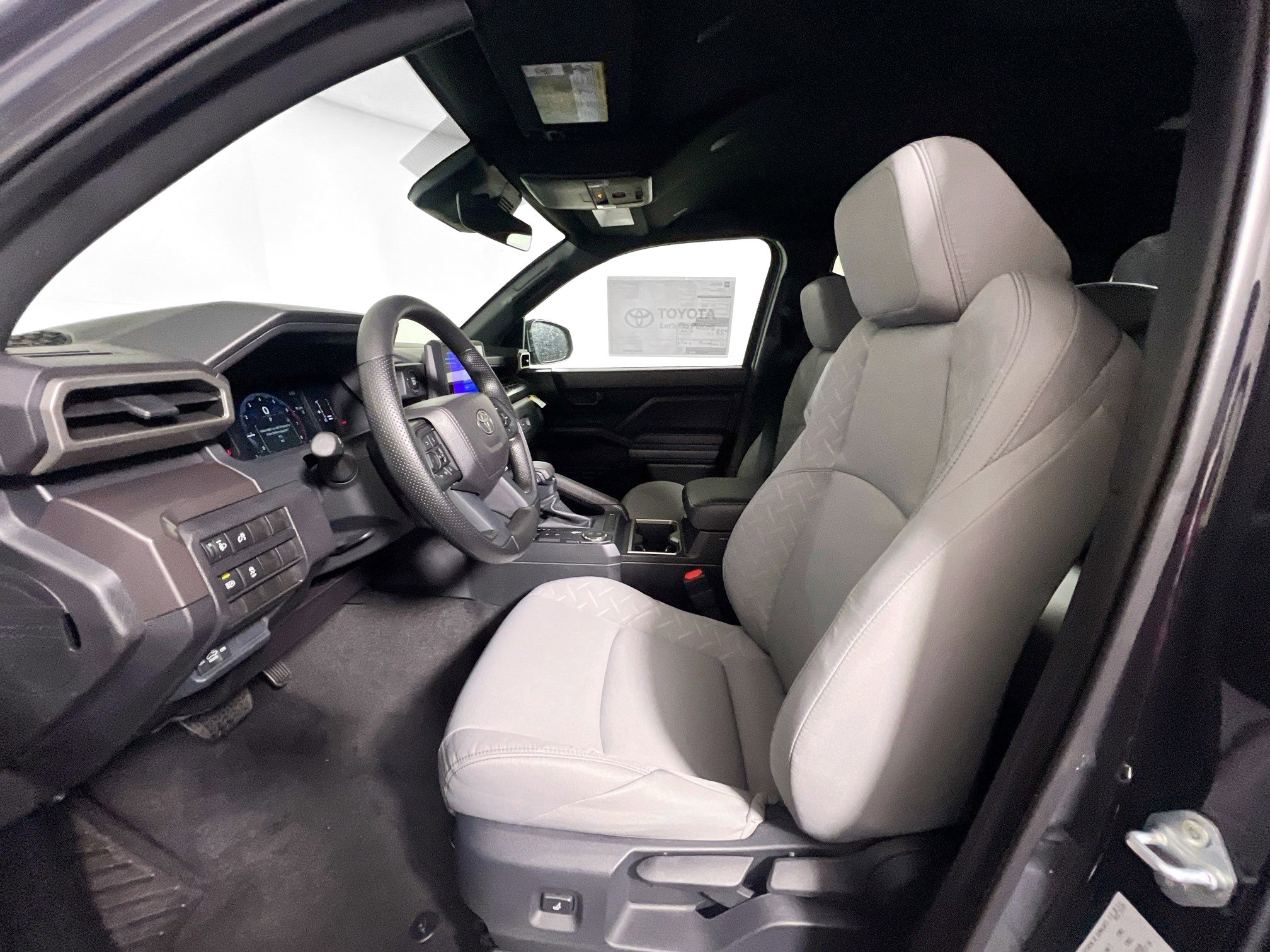 Used 2026 Toyota Tacoma SR5 RWD image 14