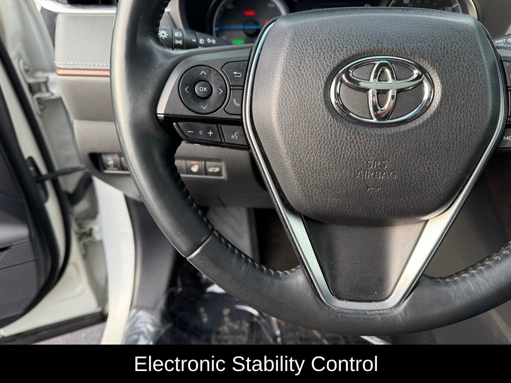Used 2022 Toyota Venza Limited w/ Advanced Technology Package image 10
