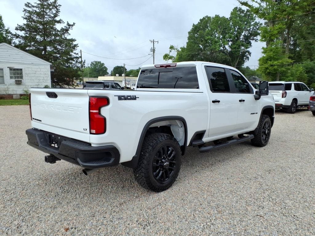 New 2026 Chevrolet Silverado 2500 LT w/ Trail Boss Package AWD/4WD image 7