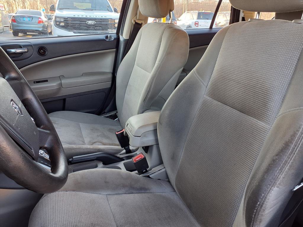 Used 2010 Dodge Caliber Mainstreet image 3