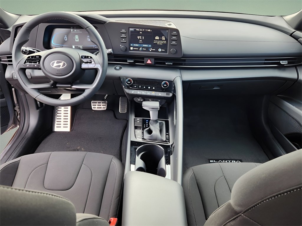 New 2026 Hyundai Elantra SEL Sport image 15