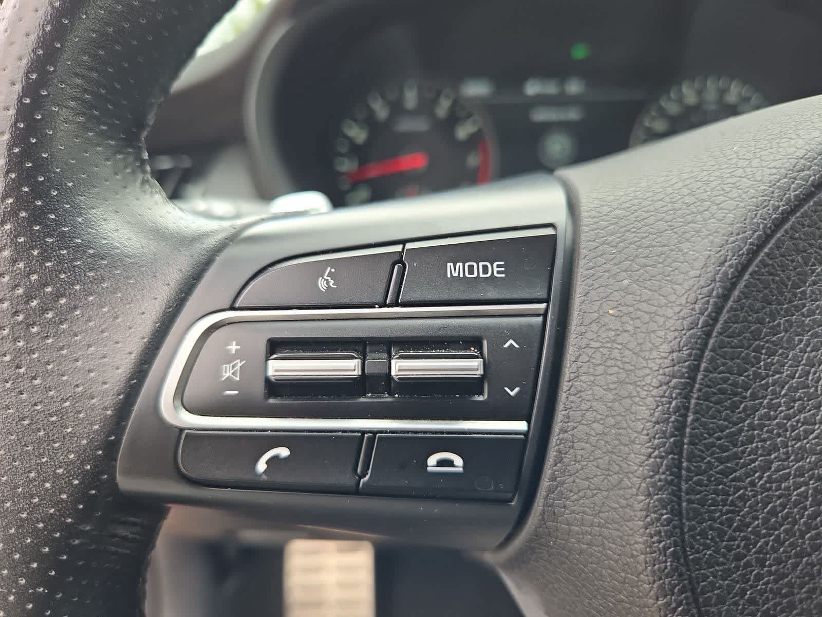 Used 2018 Kia Stinger GT2 RWD image 23