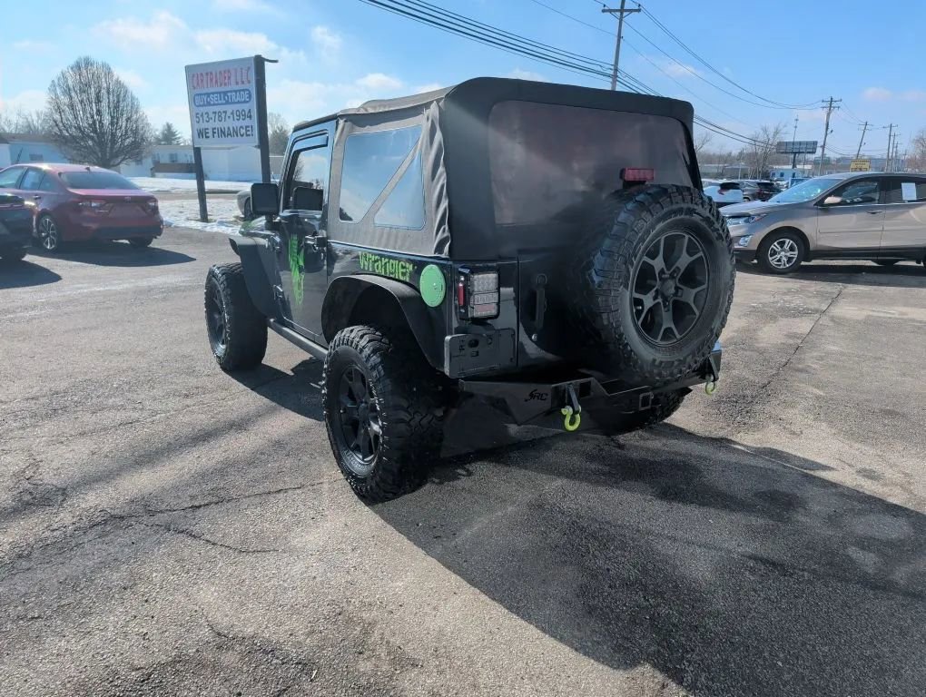 Used 2018 Jeep Wrangler Sport AWD/4WD image 10