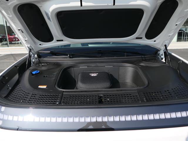 New 2026 Hyundai Ioniq 9 SEL image 18