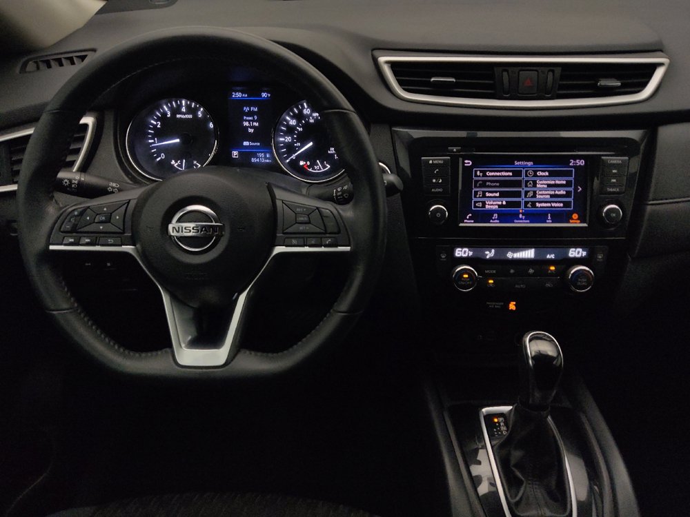 Used 2018 Nissan Rogue SV AWD/4WD image 22
