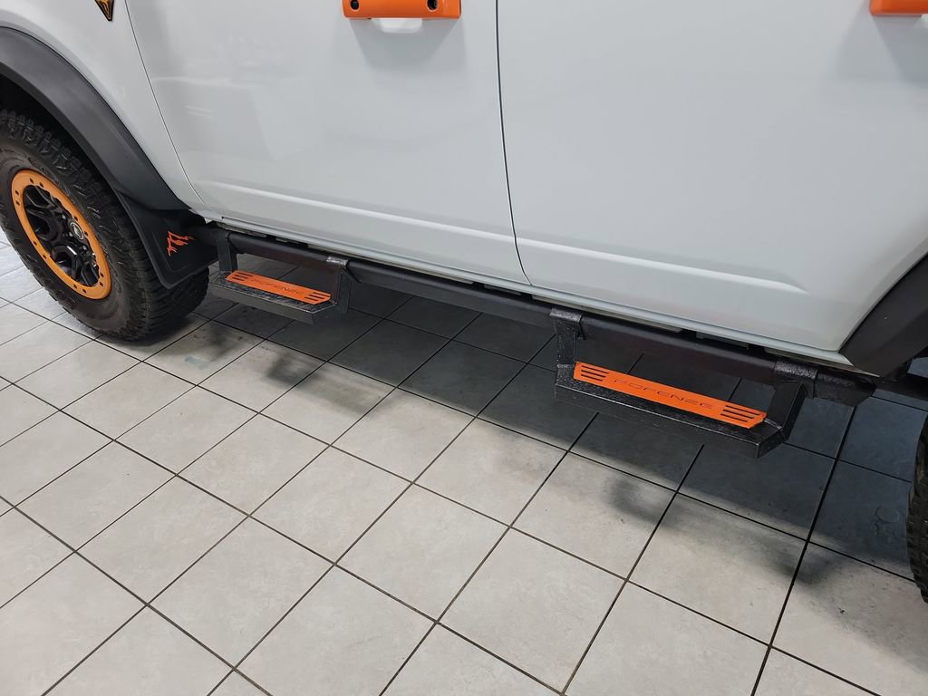 Used 2023 Ford Bronco Badlands AWD/4WD image 30