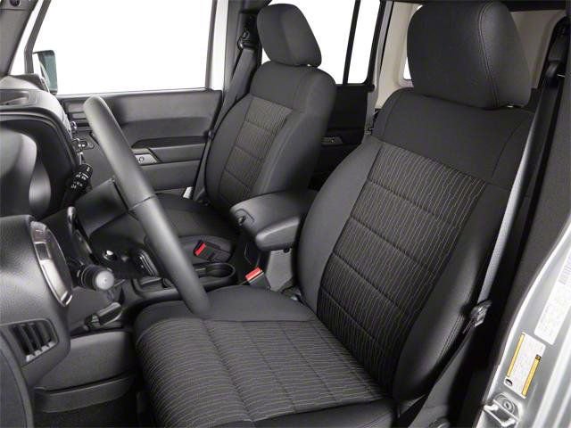 Used 2012 Jeep Wrangler Unlimited Sahara AWD/4WD image 9