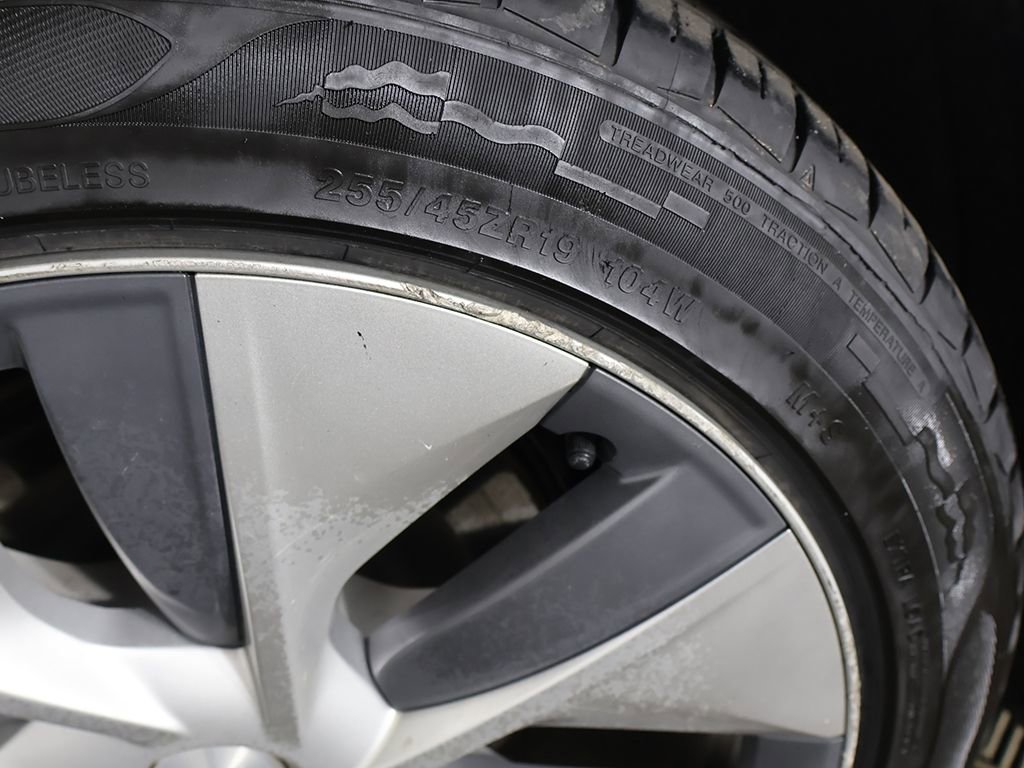 Used 2020 Tesla Model Y Long Range image 23