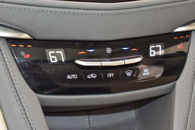 Used 2022 Cadillac XT5 Premium Luxury w/ LPO, Floor Liner Package AWD/4WD image 32