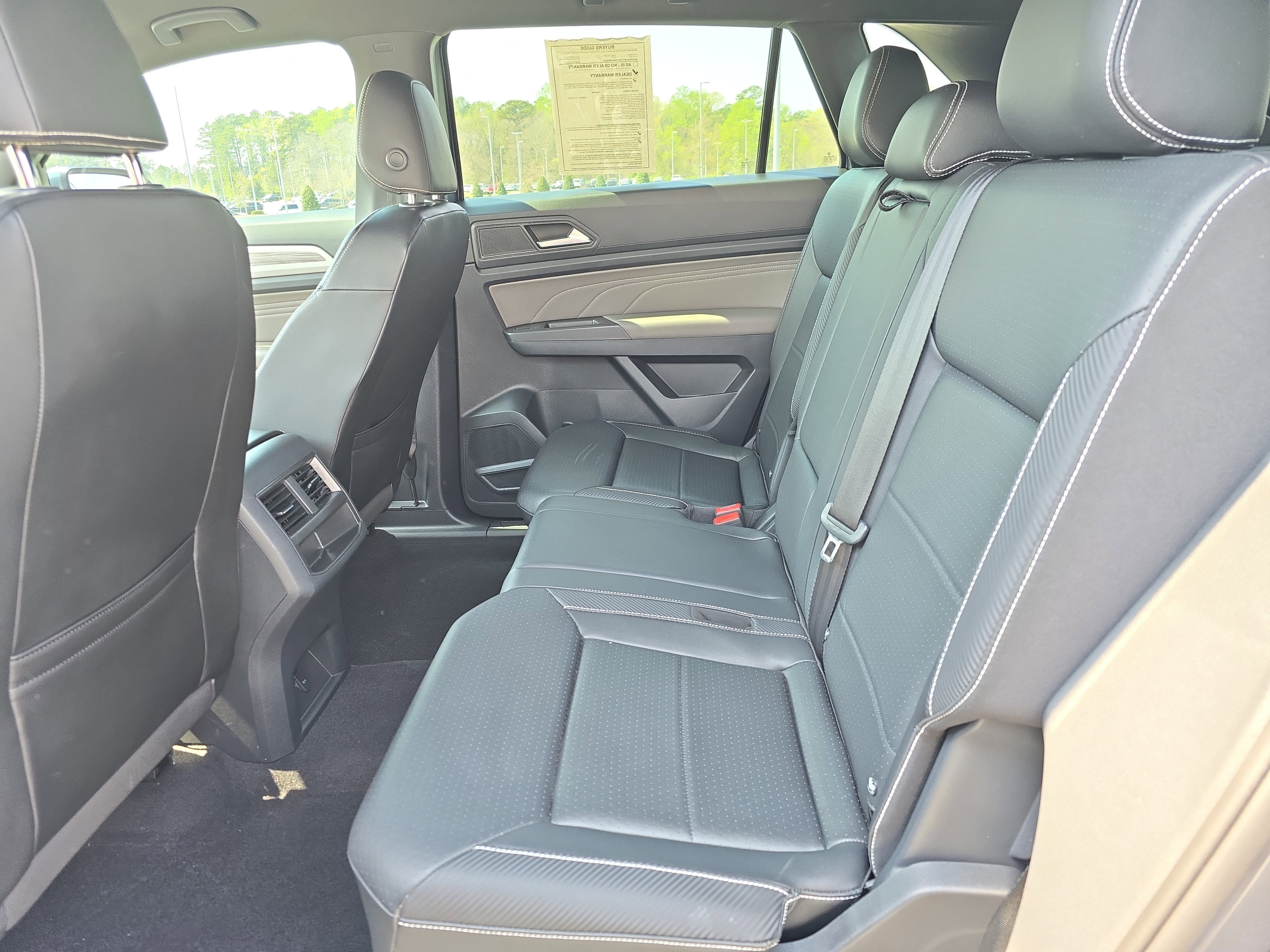 Used 2022 Volkswagen Atlas Cross Sport SE image 13