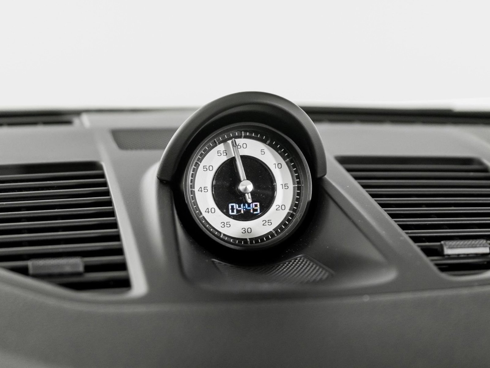 Used 2023 Porsche 911 Carrera T image 36