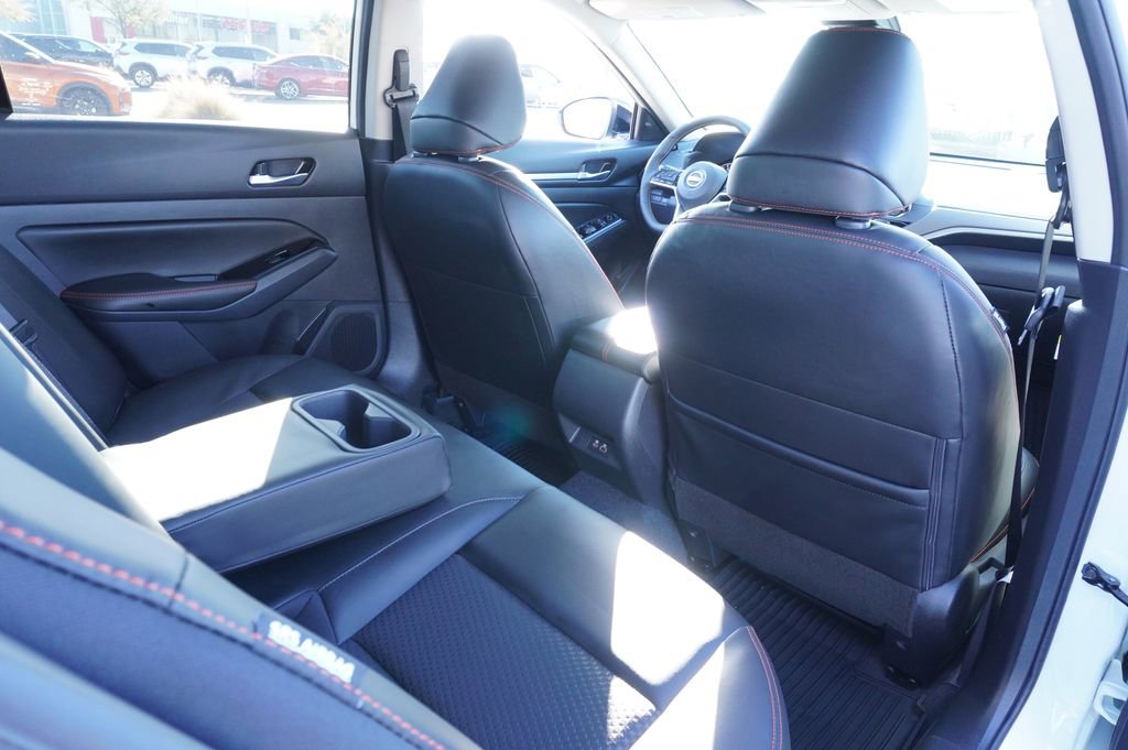 Certified 2025 Nissan Altima 2.5 SR image 10