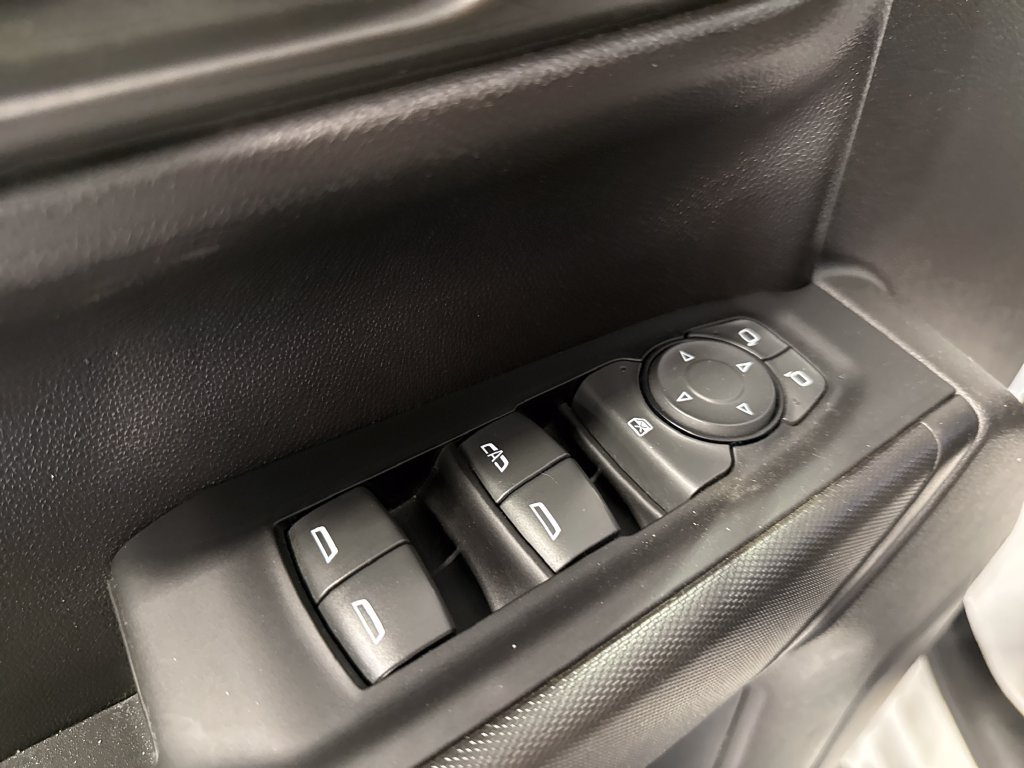 Used 2022 Chevrolet Silverado 1500 W/T w/ WT Value Package AWD/4WD image 29