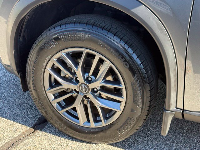 Certified 2023 Nissan Rogue S AWD/4WD image 30