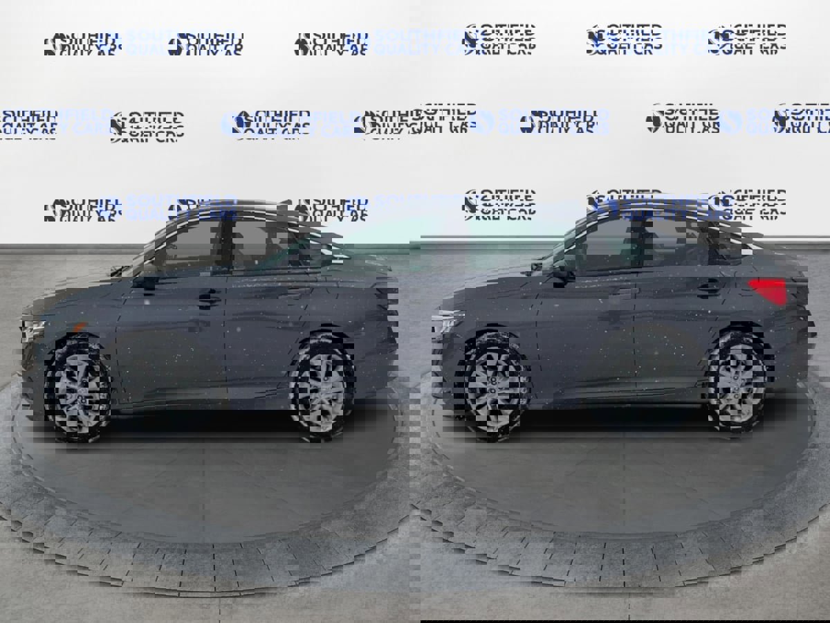 Used 2018 Honda Accord LX image 3