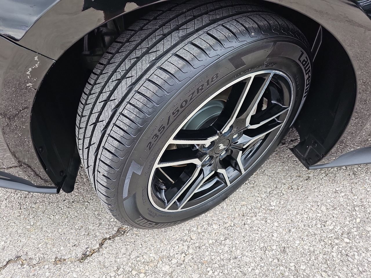 Used 2018 Ford Mustang Premium w/ Equipment Group 201A RWD image 36