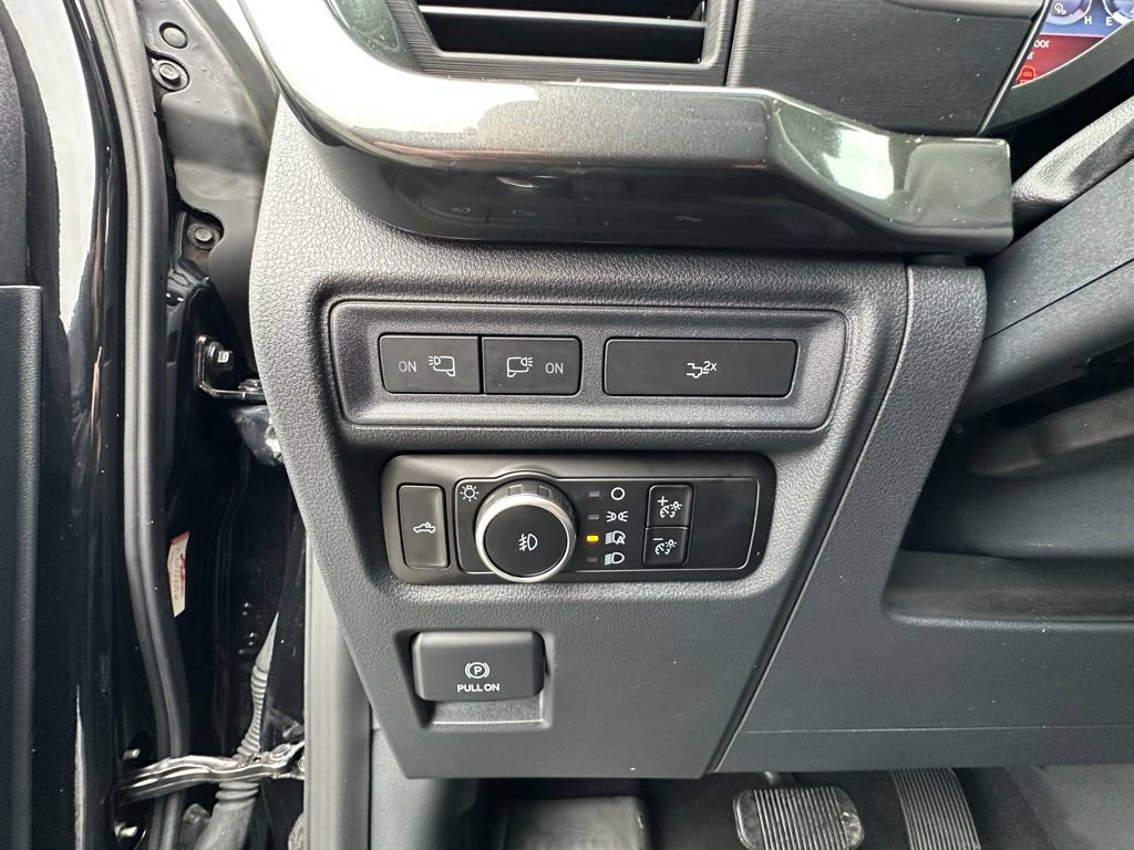 Used 2023 Ford F150 XLT w/ Equipment Group 302A High AWD/4WD image 3