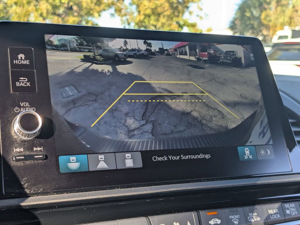 Used 2025 Honda Odyssey Sport-L image 18