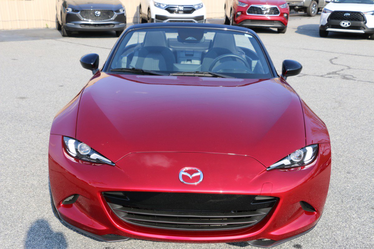 Used 2025 MAZDA MX-5 Miata Sport image 11