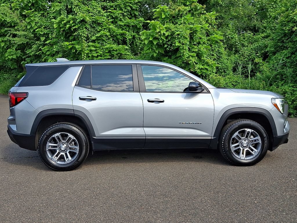 Used 2025 GMC Terrain Elevation AWD/4WD image 7