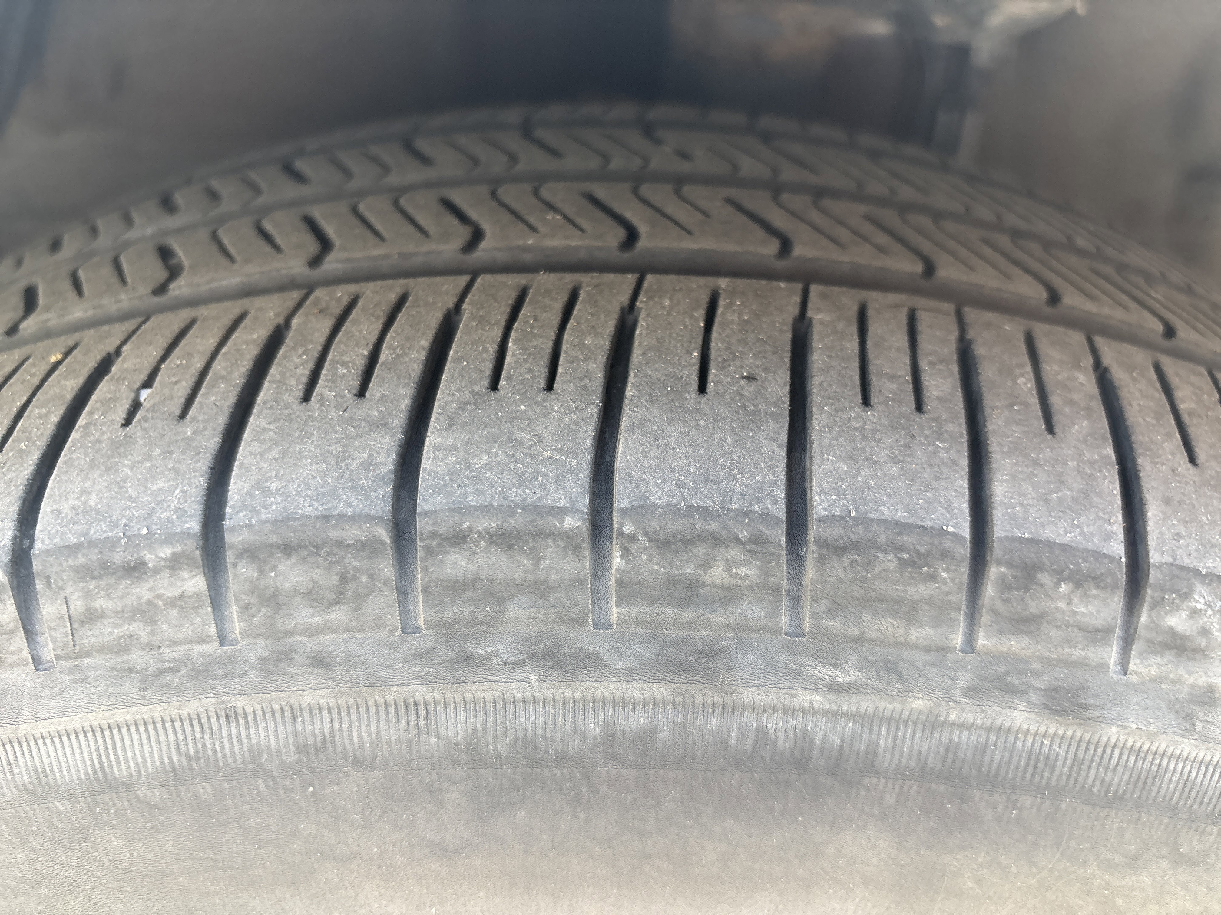 Used 2020 Toyota Prius XLE w/ Advanced Technology Package image 11