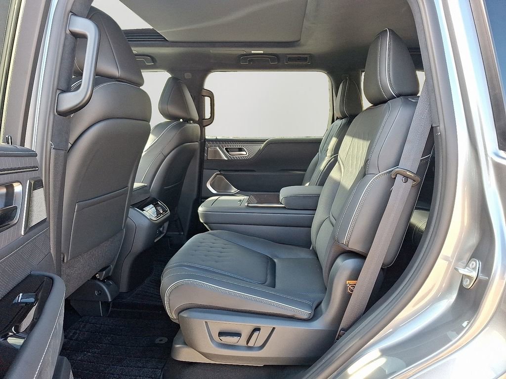 New 2026 INFINITI QX80 Autograph image 5