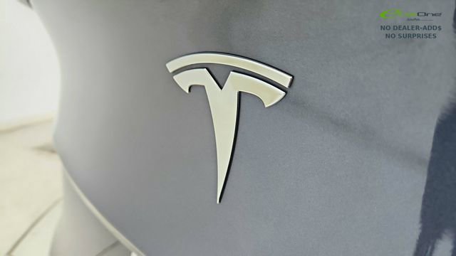 Used 2023 Tesla Model Y Performance AWD/4WD image 16