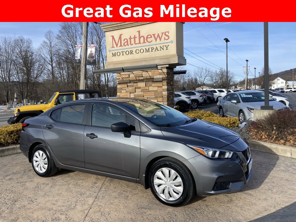 Used 2021 Nissan Versa S image 1