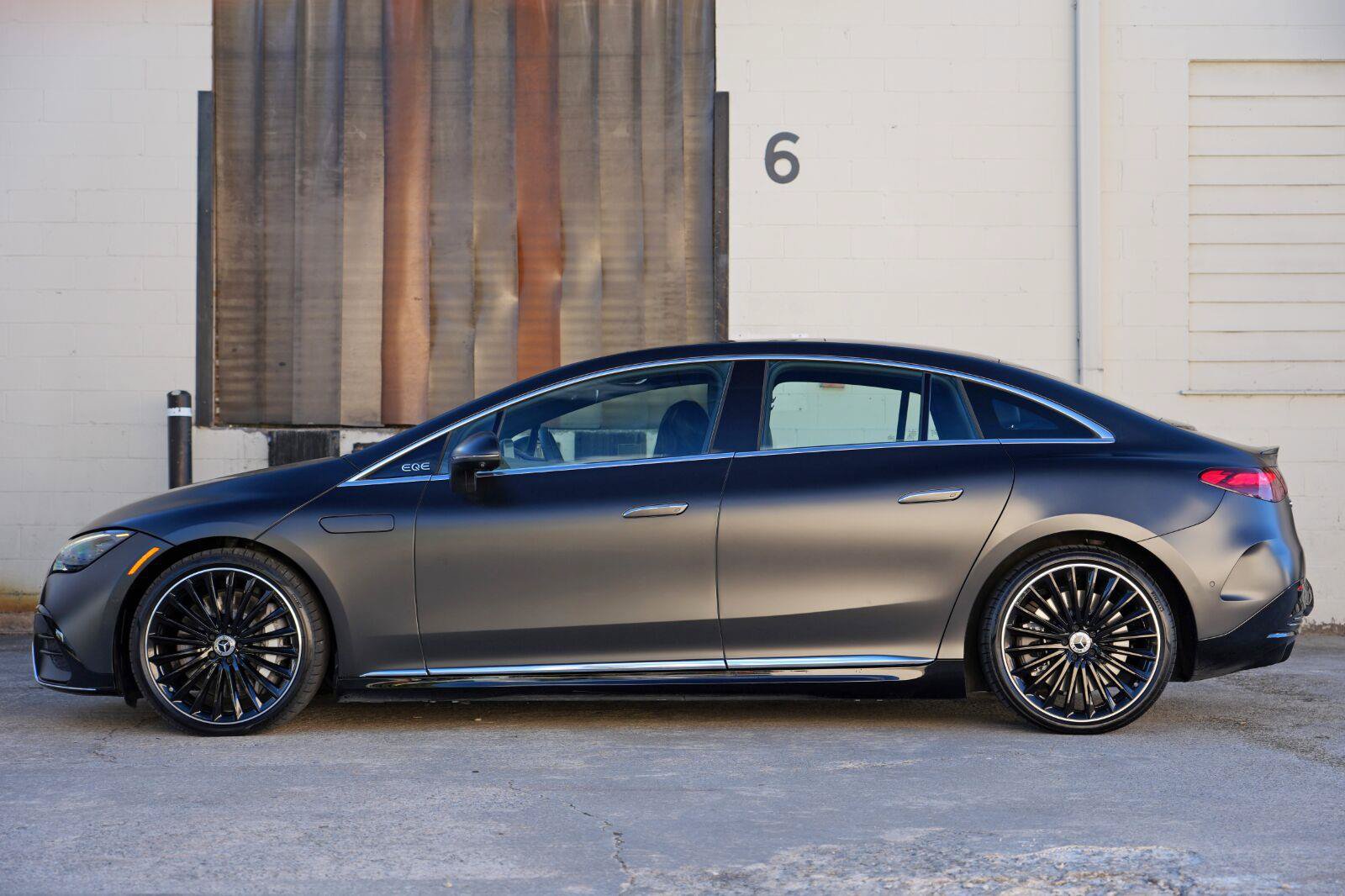 Used 2023 Mercedes-Benz EQE 500 4MATIC Sedan w/ Exclusive Trim Package image 8