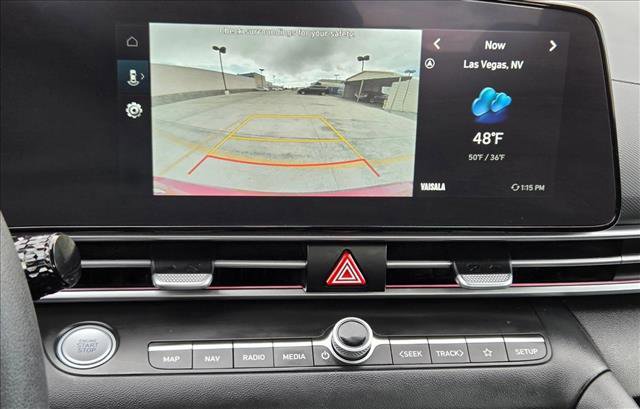 Used 2024 Hyundai Elantra SEL image 13
